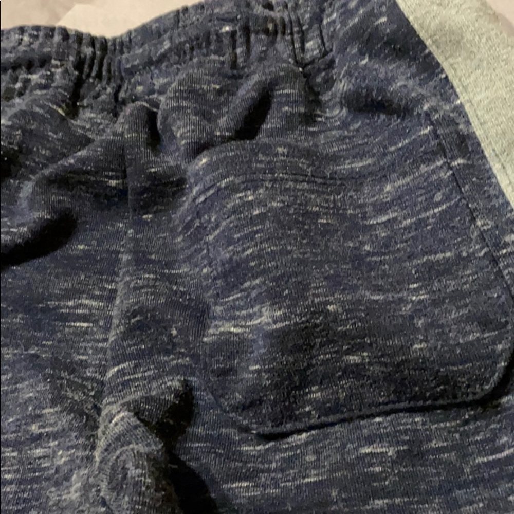 Comfy Sweats - Picture 7 of 7